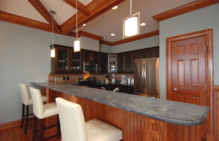 thumbs kitchen Sky Surfer   Unit 31