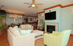 Surf Shack LIVINGOAR 300x192 Surf Shack Unit 25