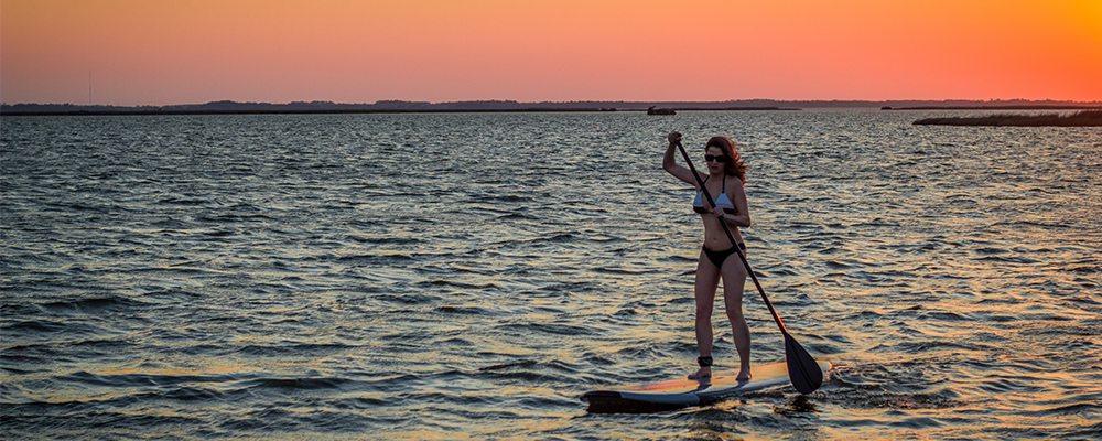 paddleboarding in outer banks 